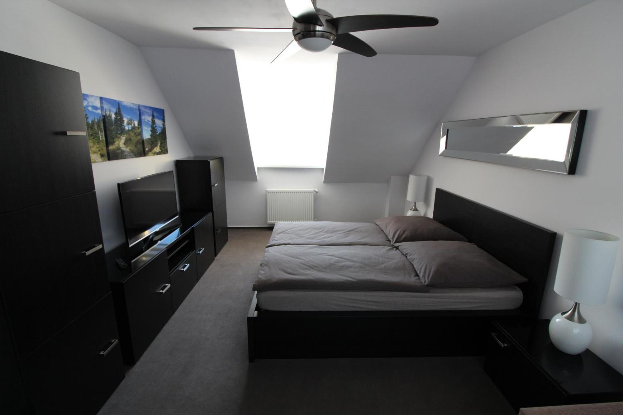 שצ'קלארסקה פוראובה Apartament Krokus Szklarska מראה חיצוני תמונה