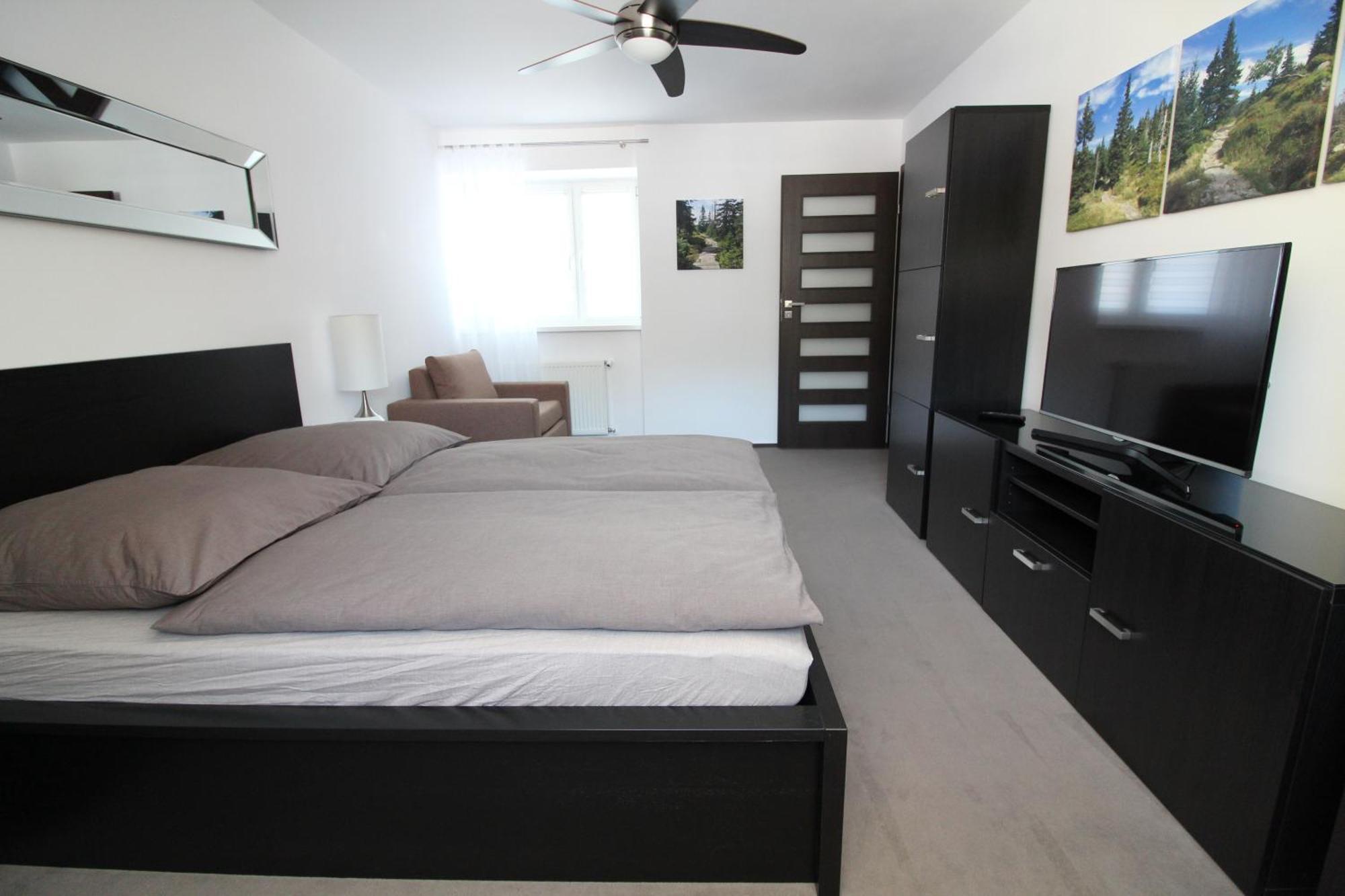 שצ'קלארסקה פוראובה Apartament Krokus Szklarska מראה חיצוני תמונה